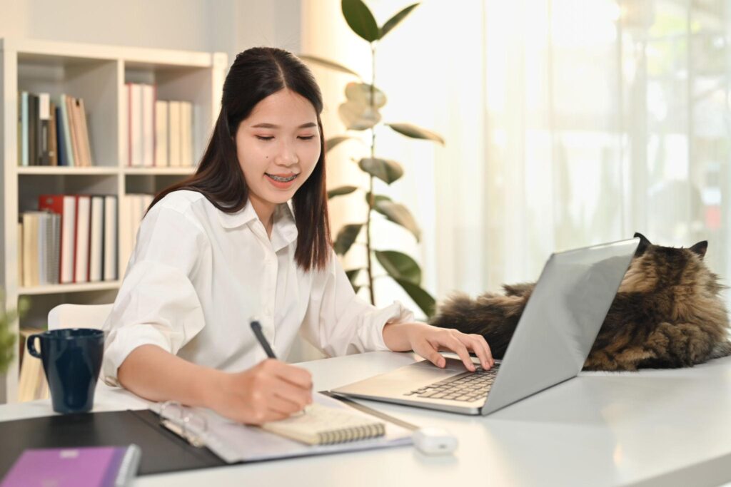 Tư duy đúng khi bắt đầu kiếm tiền online và phát triển công việc trên internet.